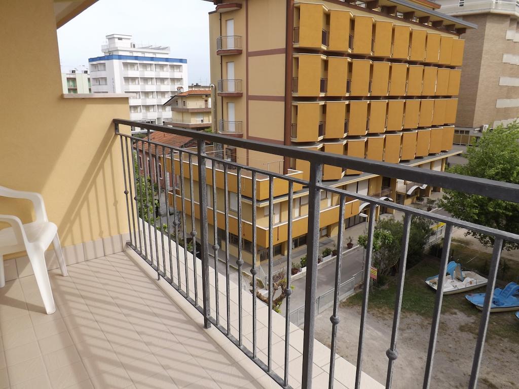 Hotel Mimosa ベラーリア・イジェア・マリーナ 部屋 写真